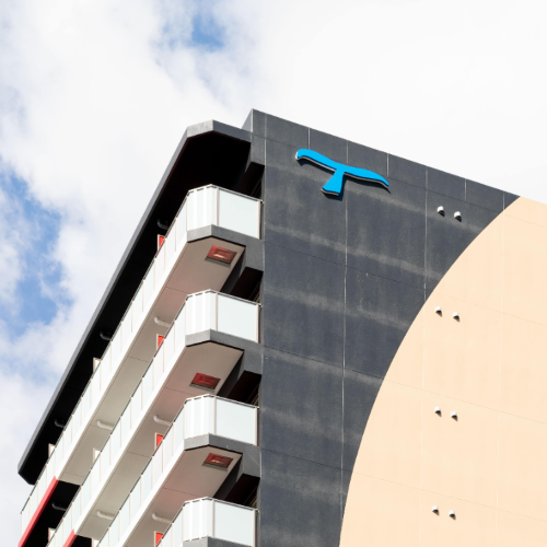 GENOVIA神戸新開地駅前